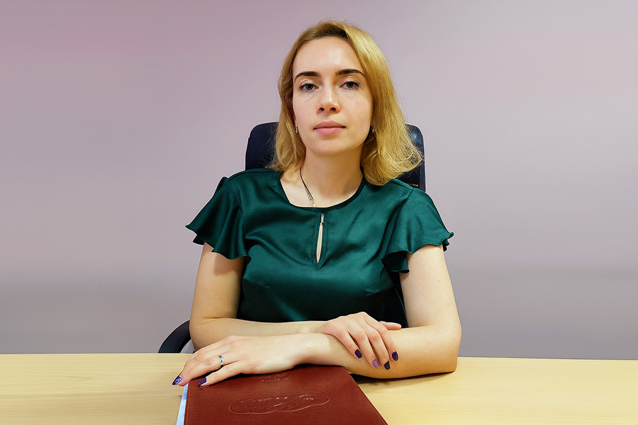 Нотаріус Маковеєва Олена Вікторівна