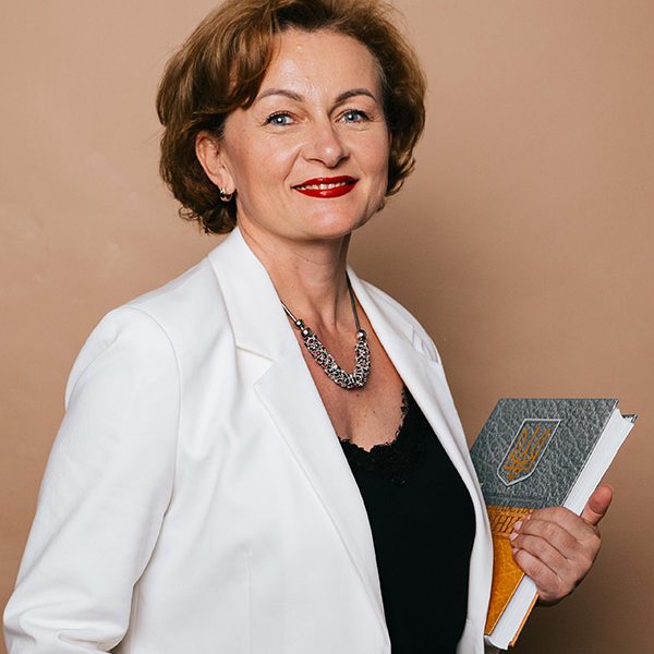 Notary Fedosenko Alina Evgenivna